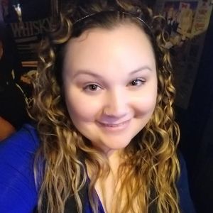 Meet your Posher, Marissa